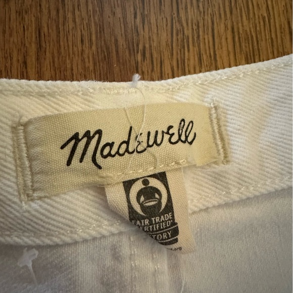 Madewell White Distressed Straight Leg Jeans size 28 T Baggy raw hem FLAW cotton - Picture 7 of 13